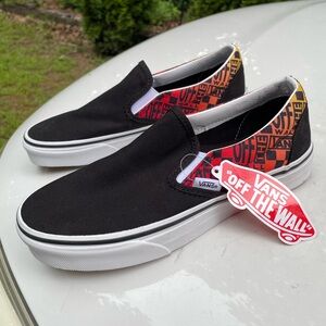 NWT Vans Classic Slip-On 'Logo Flame' Shoes Size 7